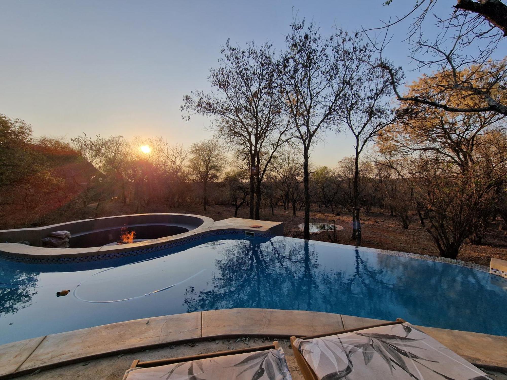 Pata Pata House Villa Marloth Park Exterior photo